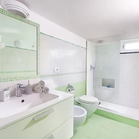 Nyaraló - Casa Paradisea *