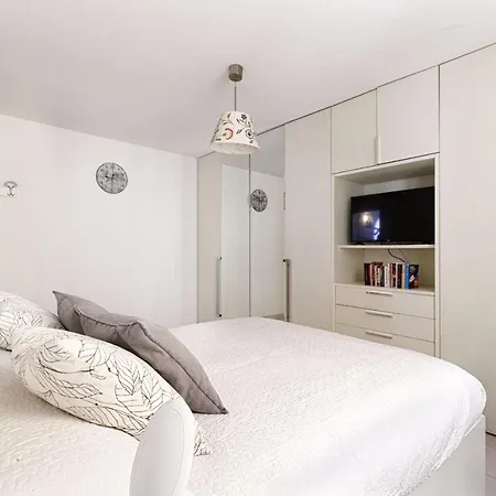 - Casa Paradisea Nyaraló