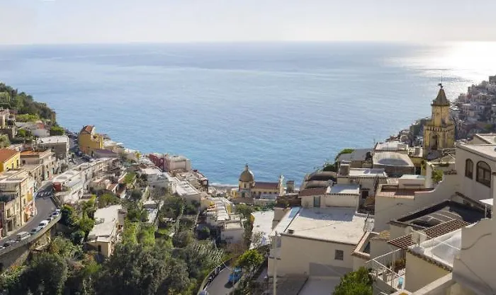 - Casa Paradisea Holiday home